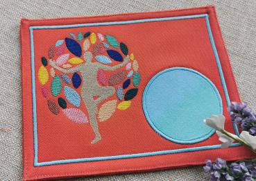 Preview: ITH - Stickdatei Mug Rug Yoga